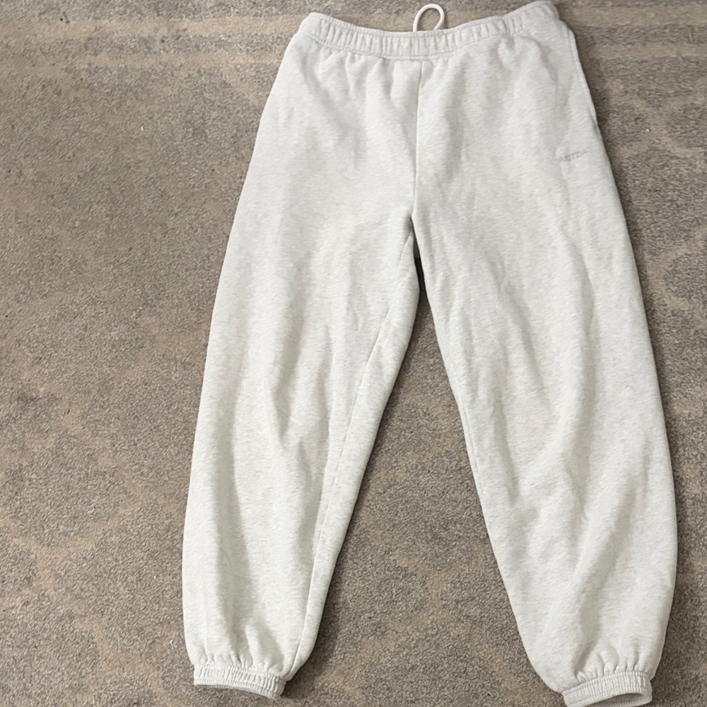 Aritzia Gray Sweatpants